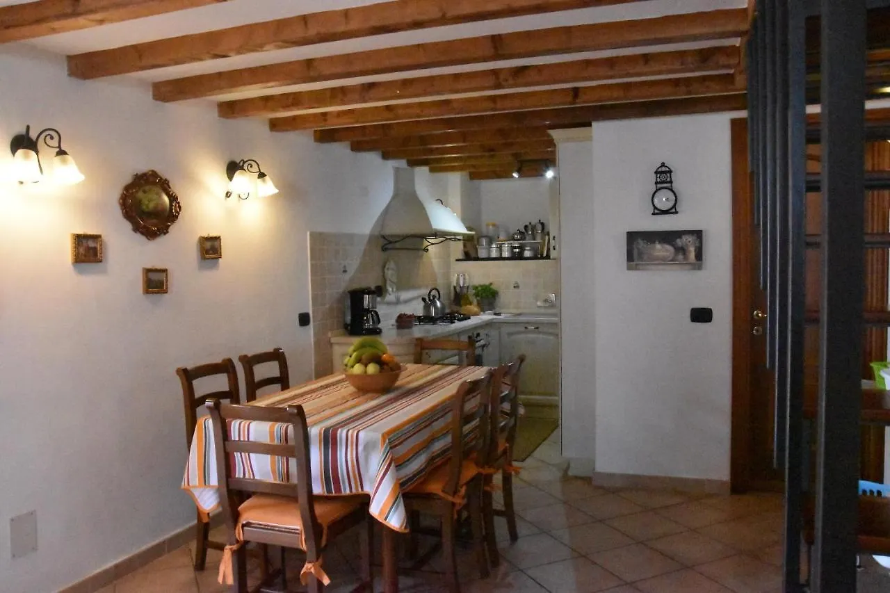 Case Vacanza Reggimonti Cinque Terre Bonassola 0*,